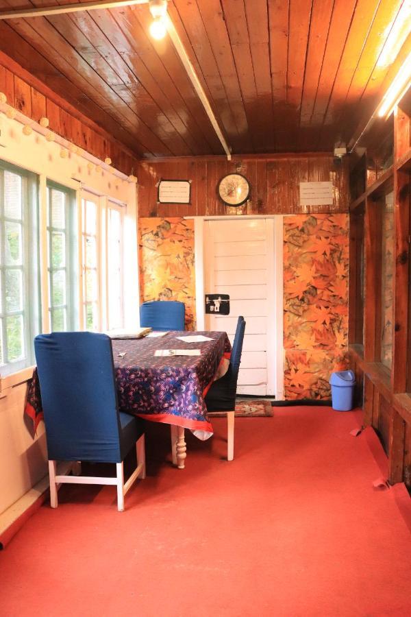 Oswal Cottage Pahalgām Esterno foto