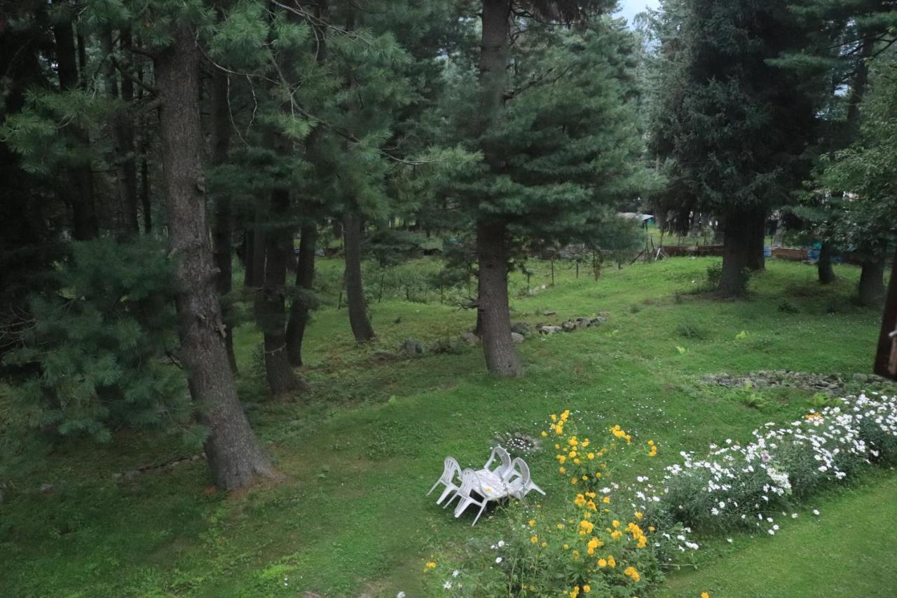 Oswal Cottage Pahalgām Esterno foto